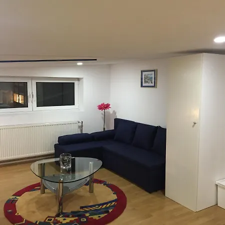 Isabella Guest house