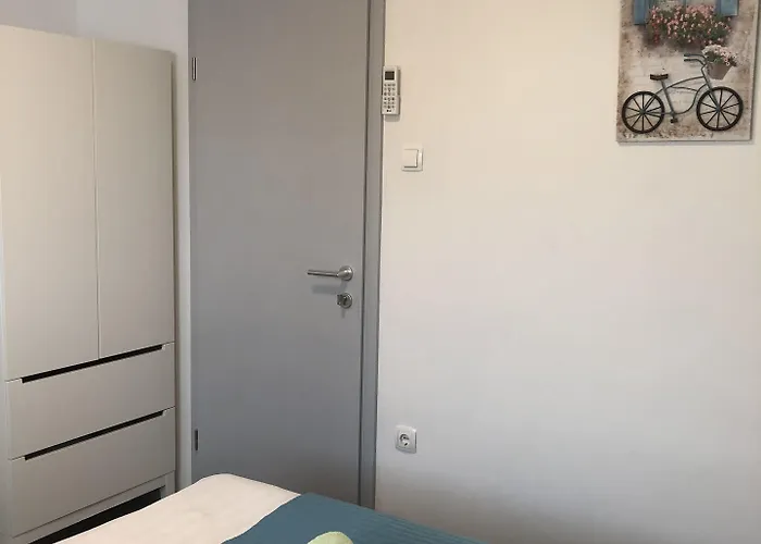 Isabella Πανσιόν