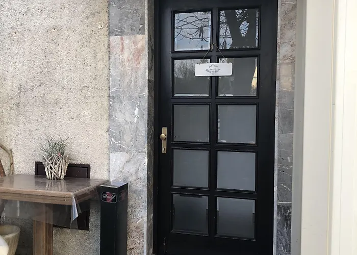 Isabella Πανσιόν