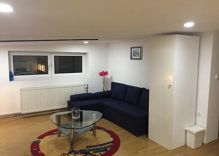 Isabella Πανσιόν